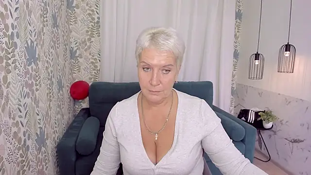 KathySunn online show from October 8, 7:46 am