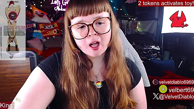 VelvetDiablo online show from December 2, 12:56 am