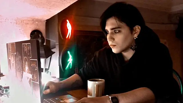 sademobeer online show from February 9, 9:50 pm