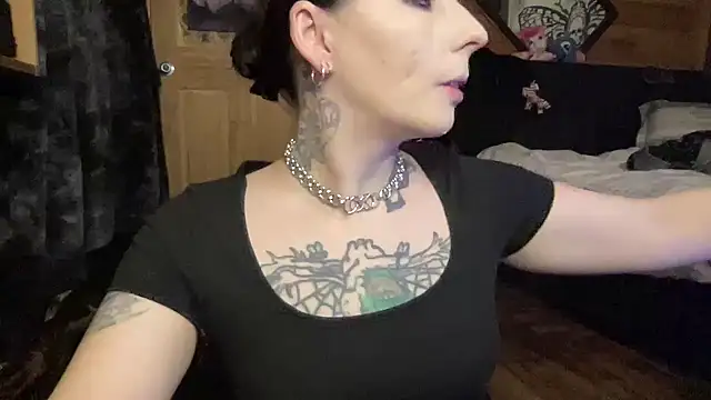 TeenyDoll online show from April 26, 1:58 am