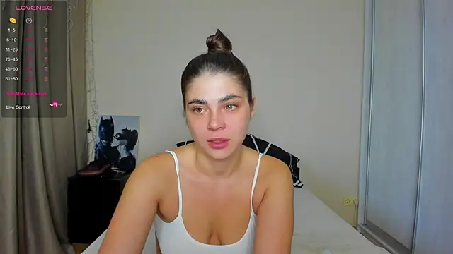 Bella Foryou online show from September 14, 1:25 am