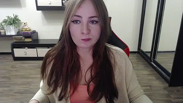 Laralianna online show from September 23, 1:20 pm