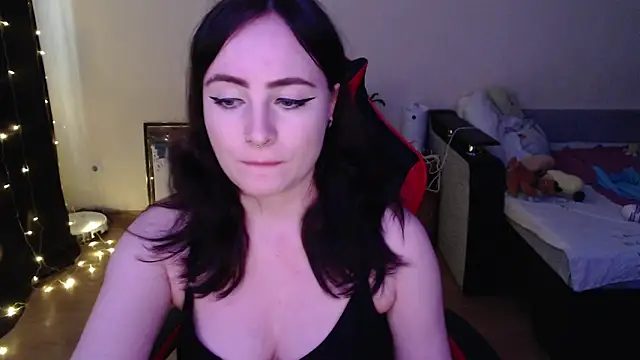 Laralianna online show from January 15, 9:26 am