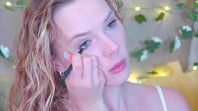 GentleRossi online show from April 10, 3:18 pm