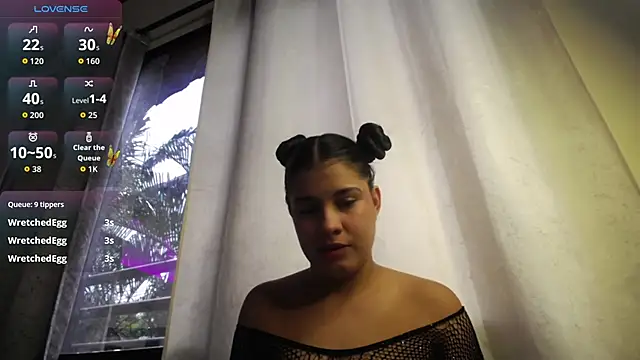 shanakendall online show from October 15, 2:08 pm