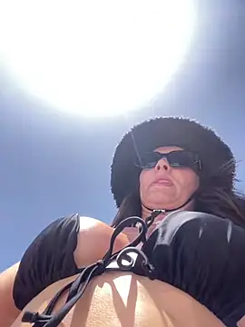 Natalie bigass online show from October 4, 12:11 pm