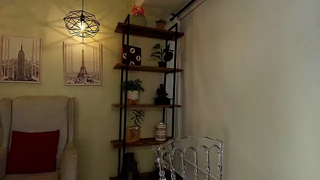 Sassy--Girl online show from February 21, 6:19 pm