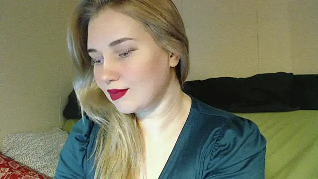 mmmPinUpGirl online show from January 17, 7:21 pm