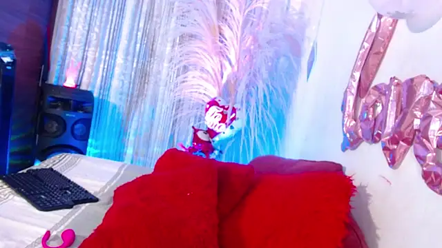 gatuwildhott online show from February 27, 10:20 pm