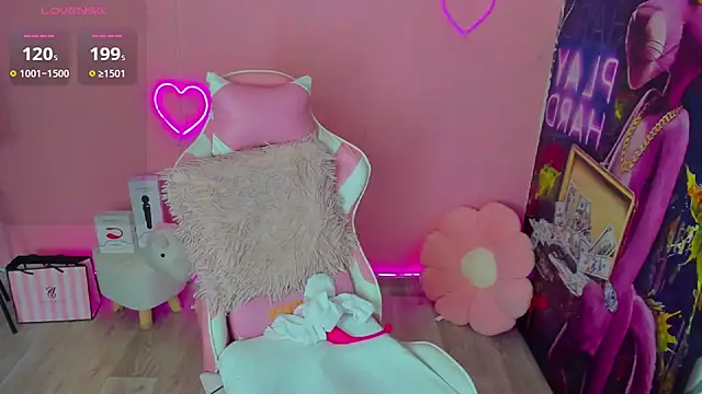 ArielSpell online show from November 15, 8:59 am