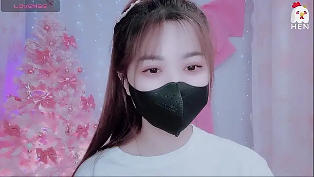 hen237 online show from December 3, 4:48 am