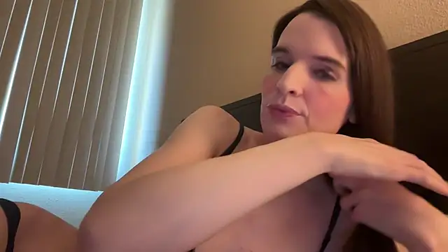 juliettebarbie online show from March 20, 10:36 pm