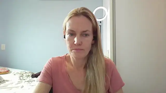 Annylove1 online show from February 27, 12:27 pm