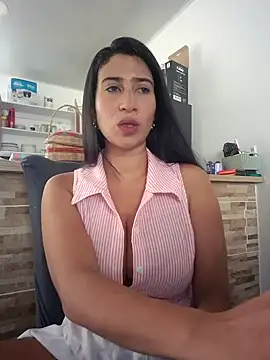 lady-rosse online show from September 28, 5:07 pm