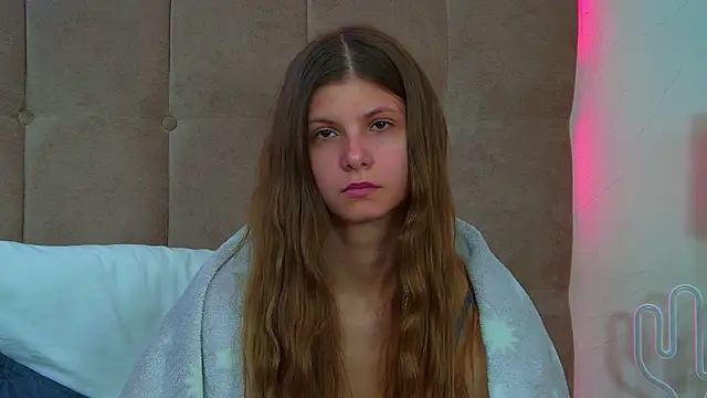 AudreyBarlow online show from September 12, 9:18 am