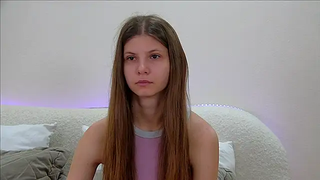 AudreyBarlow online show from October 10, 6:18 am