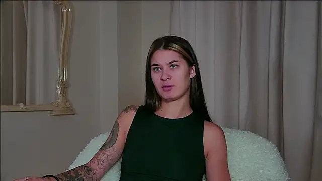 RachelSimpson online show from September 24, 6:18 pm