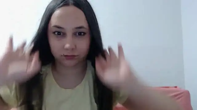 Sara94live online show from April 25, 6:05 am