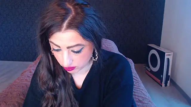 RebeccaStone online show from March 31, 4:23 am