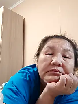 Zulfiya Bruce online show from September 21, 7:34 pm