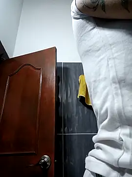 LunaZambrano online show from October 6, 3:34 am