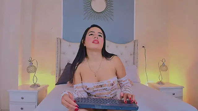 Sofia Blosom online show from May 19, 11:12 pm