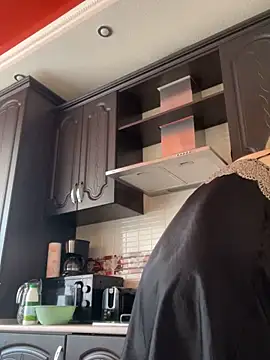 sensualEmilia online show from March 1, 8:58 am