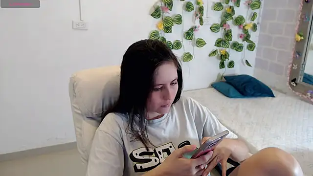 tania sweet   online show from October 9, 4:33 pm