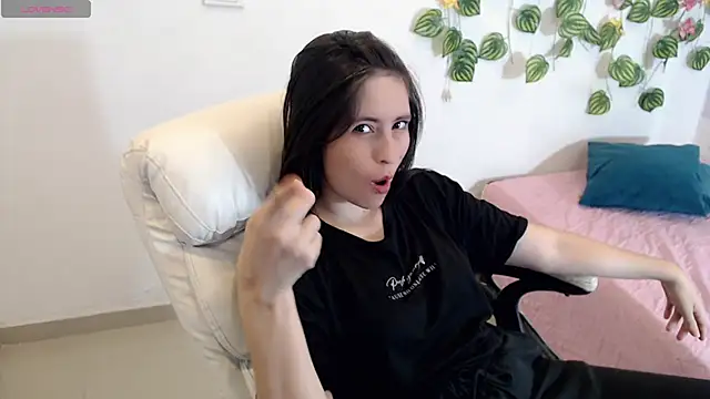 tania sweet   online show from September 14, 3:43 pm