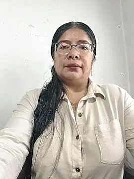   valentina18 online show from November 28, 1:25 pm