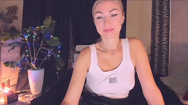 Black No 1 online show from December 4, 1:41 am