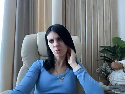 InjaAtHome online show from February 10, 7:11 am