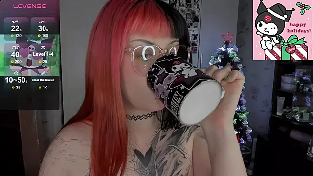 t0riayun0 online show from December 22, 10:57 pm