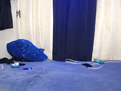 MirabelleNotch online show from December 17, 8:13 pm