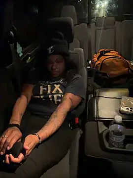 HaloRodeoLover2 online show from February 26, 11:48 pm