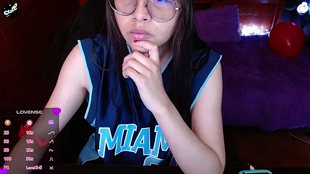 MidoriQuiinn online show from April 15, 4:07 pm