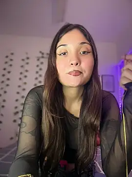 LunaXuan online show from May 23, 10:52 pm