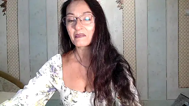 Antralyn online show from September 26, 9:40 am