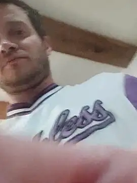 Mia-Sweet2002 online show from February 19, 10:52 pm