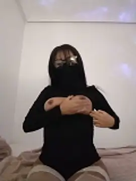 sarahvergen online show from February 15, 7:02 pm