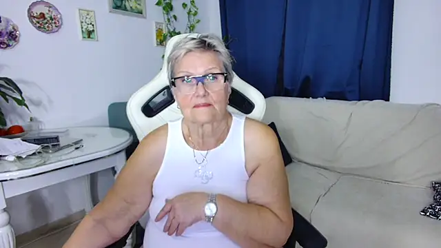 Selenna57 online show from January 7, 7:17 pm