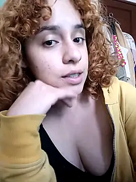 EmmaMelissa0521 online show from September 24, 9:25 pm