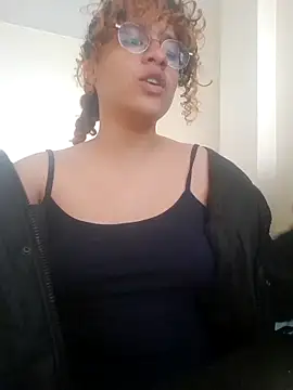 EmmaMelissa0521 online show from February 15, 5:34 pm