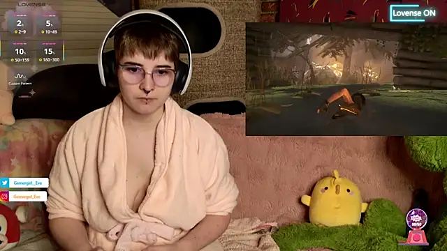 GamerGirl Eve online show from September 11, 7:58 pm