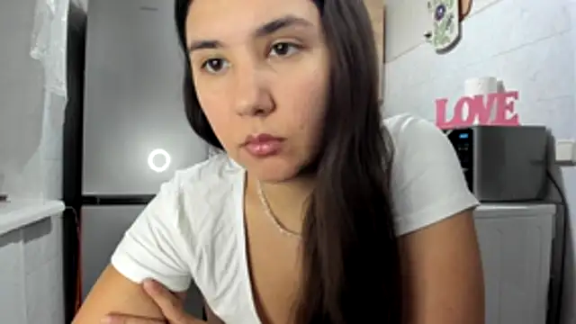 MiaMarrone online show from November 23, 6:20 pm