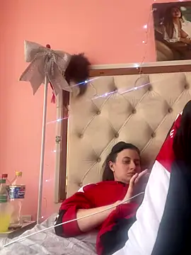 Flossy Vettie online show from December 18, 9:36 am