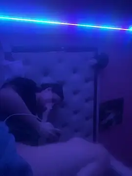 Flossy Vettie online show from October 20, 4:21 pm