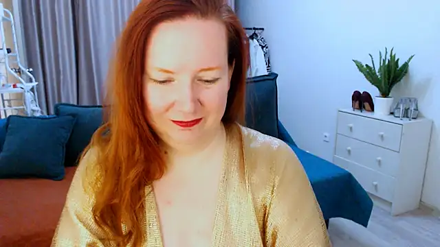 GoddessLara online show from October 18, 3:42 am