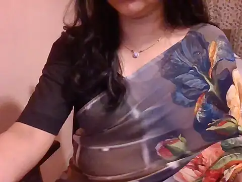 Pinky 4 online show from March 7, 6:59 pm