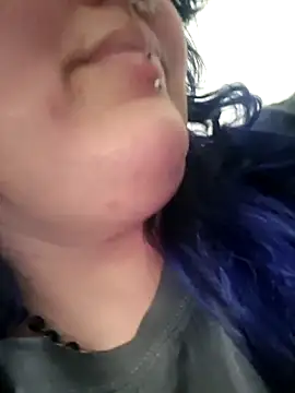 Cutegothcrybabyx online show from February 8, 10:56 pm